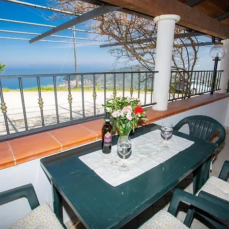 Vista Mare A Apartment Castellabate