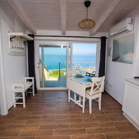 Vista Mare A