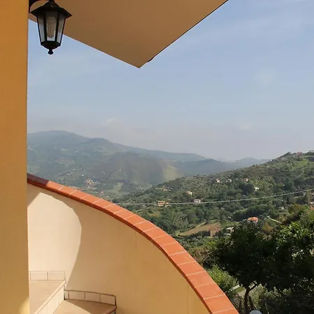 Vista Mare A Apartment *