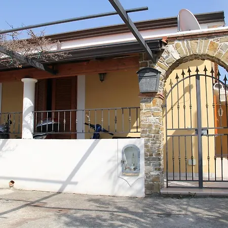 Apartment Vista Mare A Castellabate